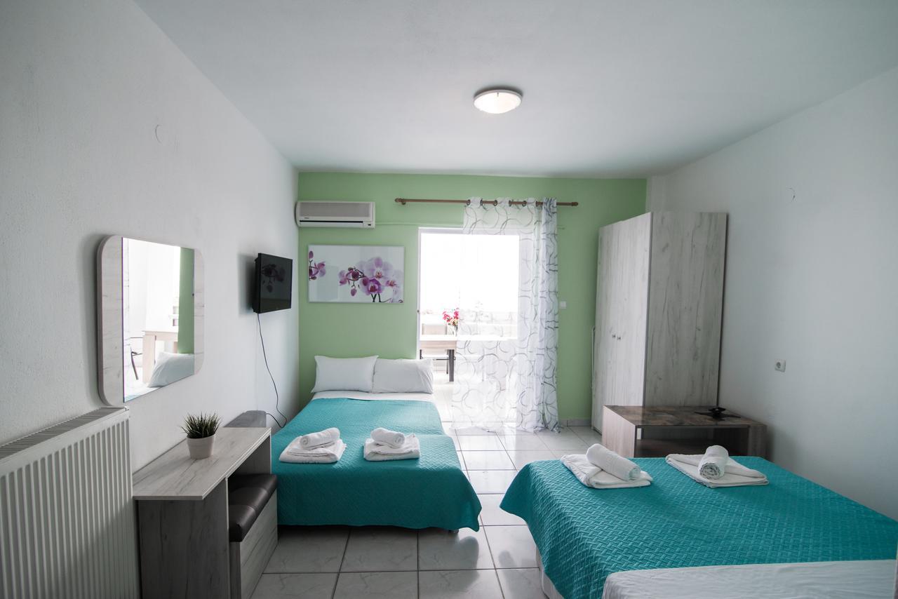 Dias Apartments Mola Kalyva Luaran gambar